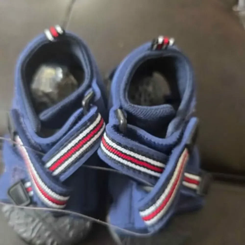 Infant new size 1 sandles